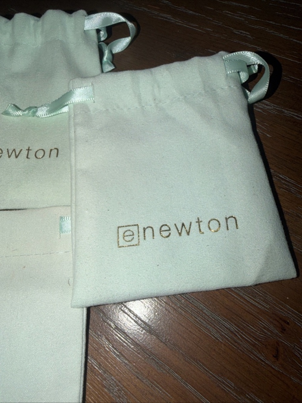 eNewton Cream Jewelry Pouches - Set of 4 pouch only - Picture 6 of 6